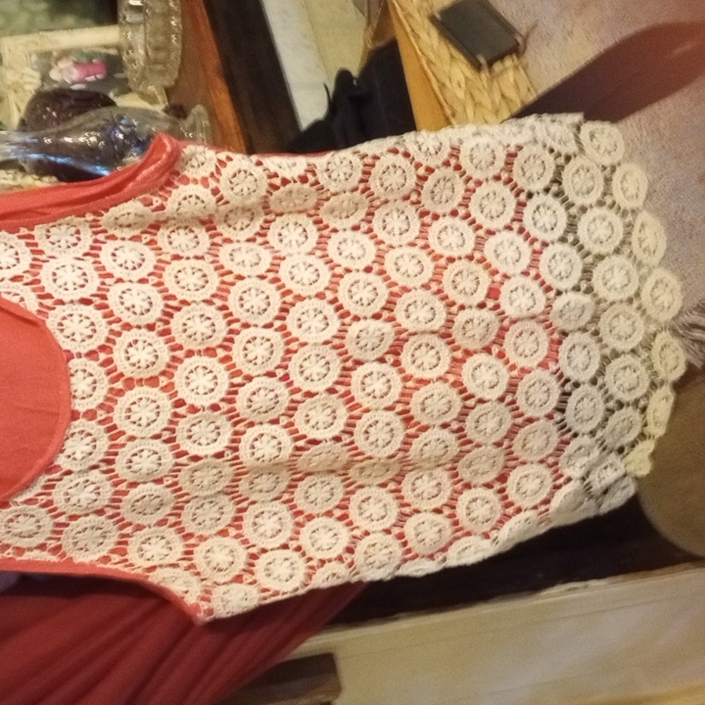XL Crown & Ivy crotch front Dressy Tank Top